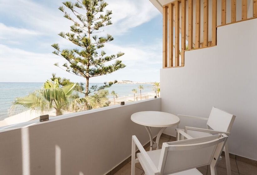 Family flat with sea view, Petradi Beach Lounge