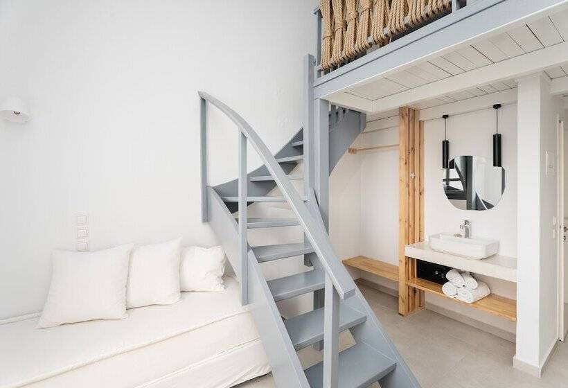 Family flat with sea view, Petradi Beach Lounge