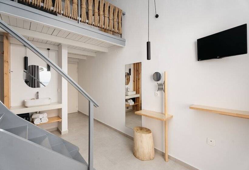 Family flat with sea view, Petradi Beach Lounge