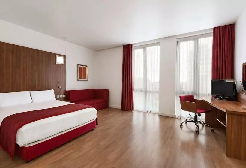 ファミリールーム, Ramada Encore Leicester City Centre