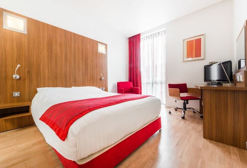 Habitación Estándar Adaptada para Discapacitados, Ramada Encore Leicester City Centre
