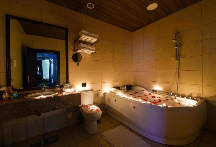 سوییت اجرایی, Reston