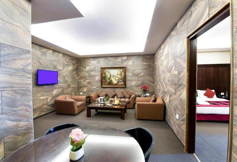 سوییت خانوادگی, Reston