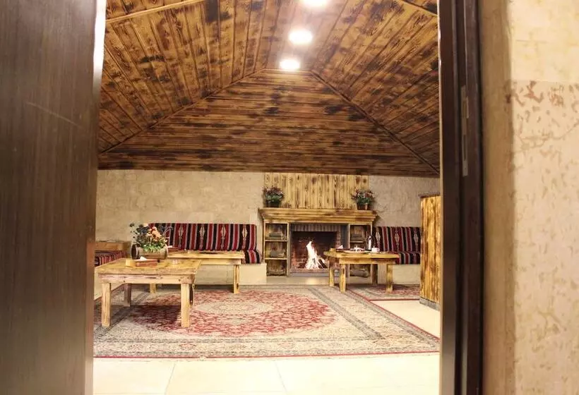 سوییت خانوادگی, Reston