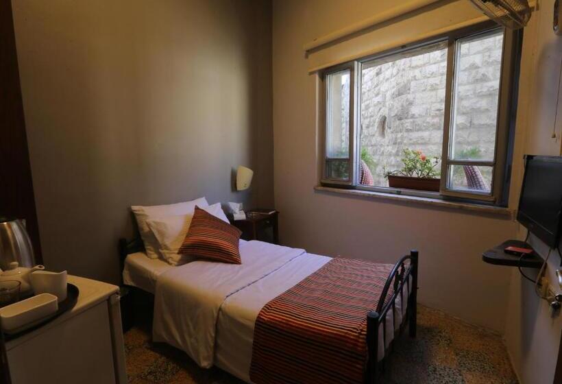 اتاق استاندارد یک نفره, Riviera