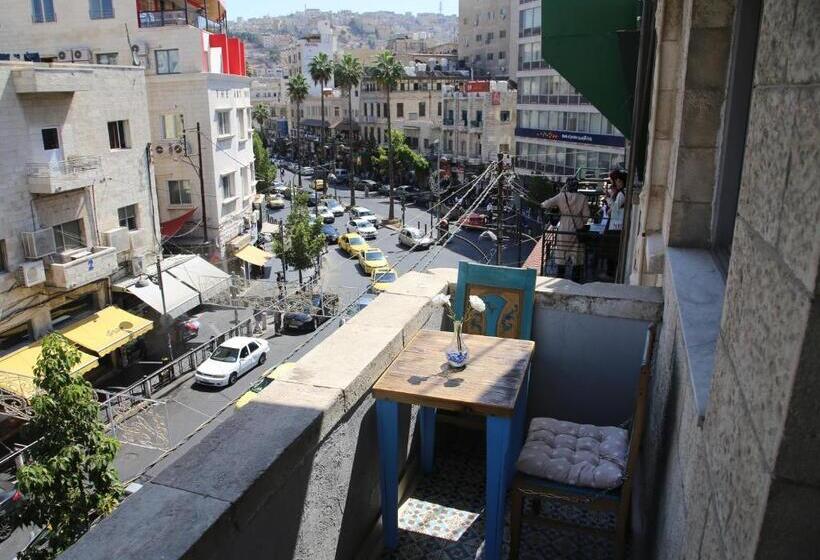 اتاق لوکس با بالکن, Riviera