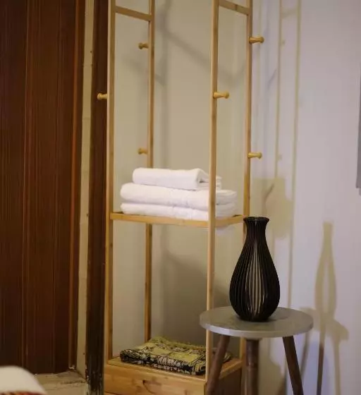 اتاق لوکس, Riviera