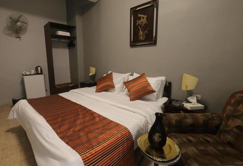 اتاق لوکس, Riviera