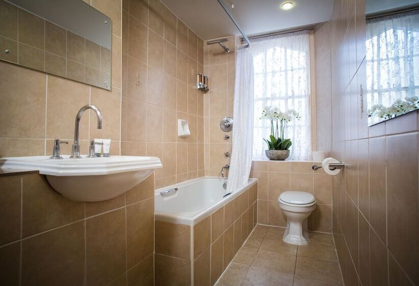 חדר סופריור, Royal Oak