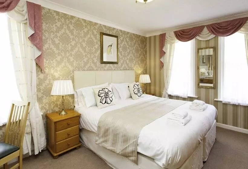 اتاق استاندارد, Elmington House Adults Only