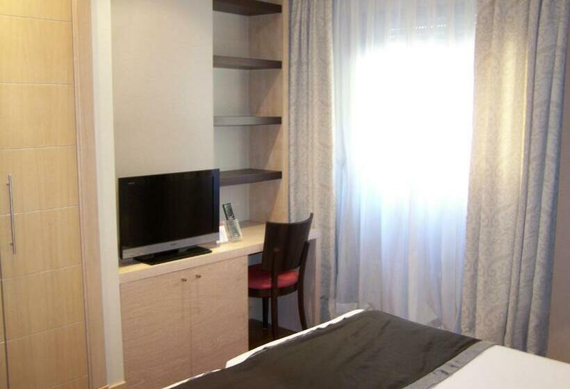 استودیوی استاندارد, Washington Parquesol Suites &