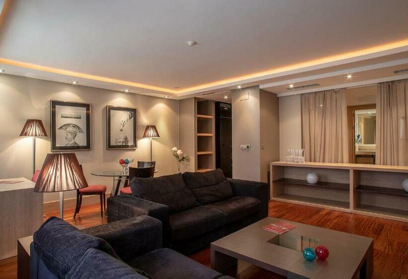 Estudio Superior, Washington Parquesol Suites &