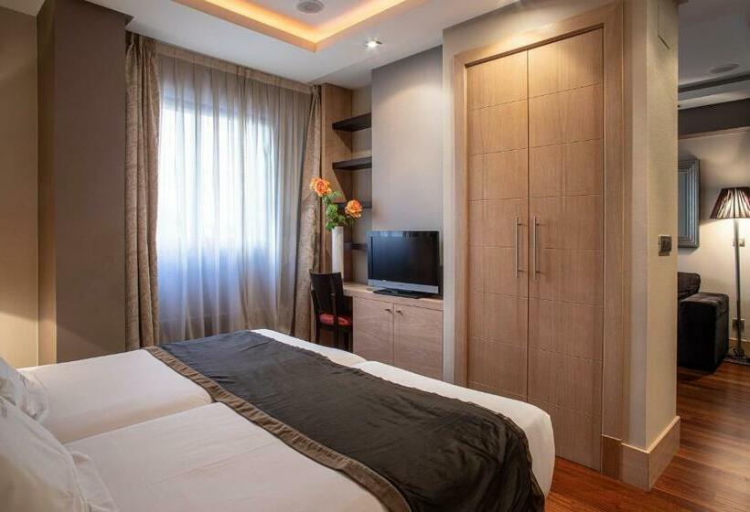 إستوديو سوبيريور, Washington Parquesol Suites &