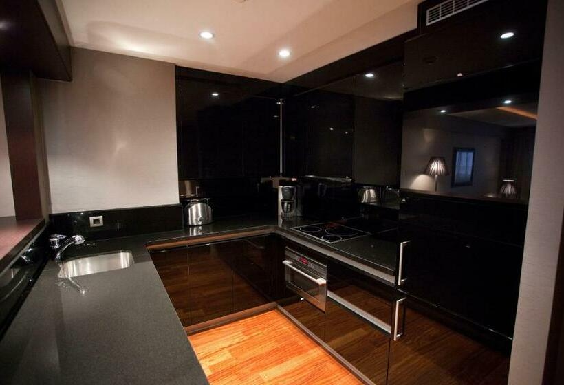 Estudio Superior, Washington Parquesol Suites &