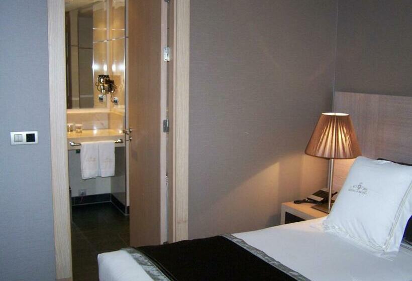 Estudio Superior, Washington Parquesol Suites &