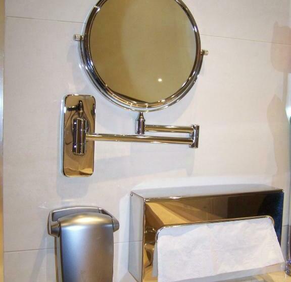 استودیوی سوپریور, Washington Parquesol Suites &