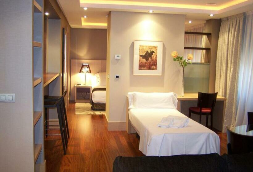 إستوديو سوبيريور, Washington Parquesol Suites &