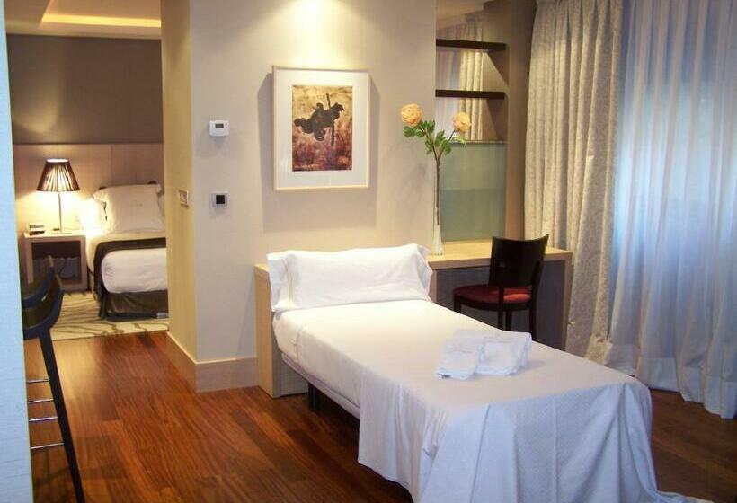 استودیوی سوپریور, Washington Parquesol Suites &