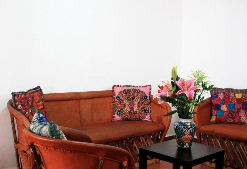 带阳台套房, La Iguana Vallarta Lgbt Adults Only   Romantic Zone   Party Clubbing Street