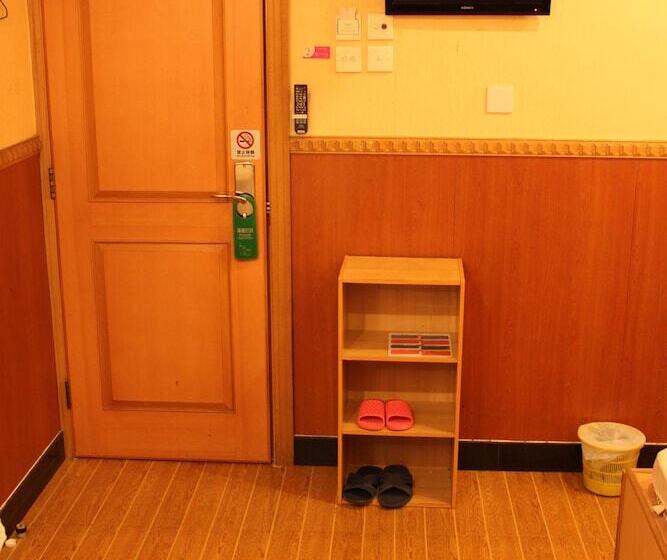 スタンダードトリプルルーム, New Garden Hostel