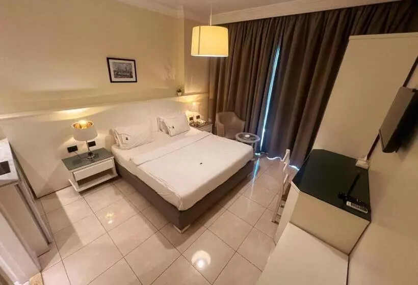 اتاق لوکس, Ny Suites