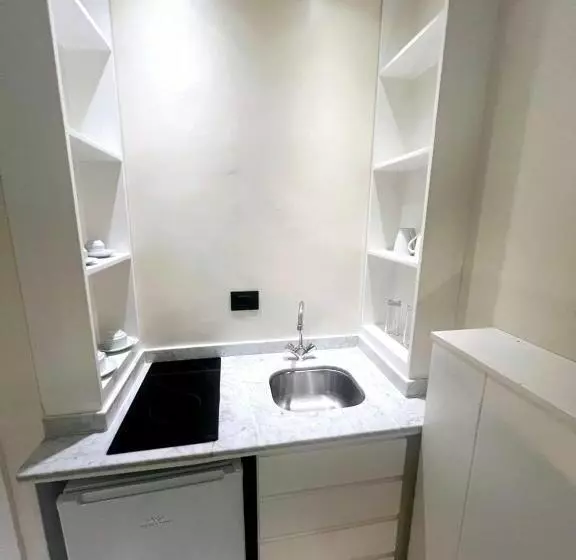 اتاق لوکس, Ny Suites