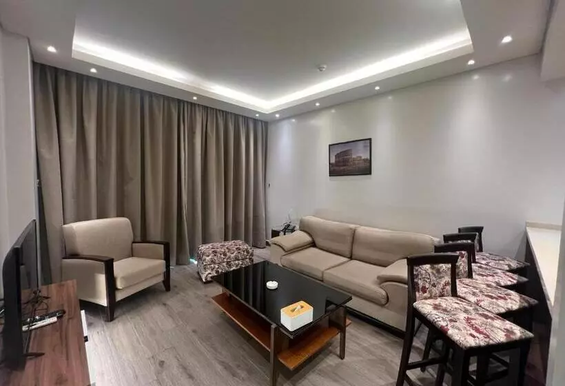 سوییت با چشم‌انداز دریا, Ny Suites