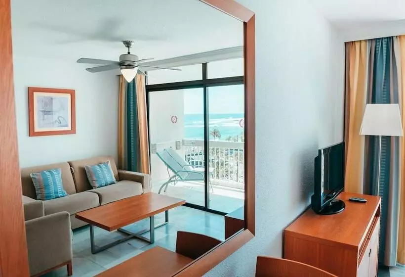 海の見えるスタンダードスタジオ, Ona Palm Beach