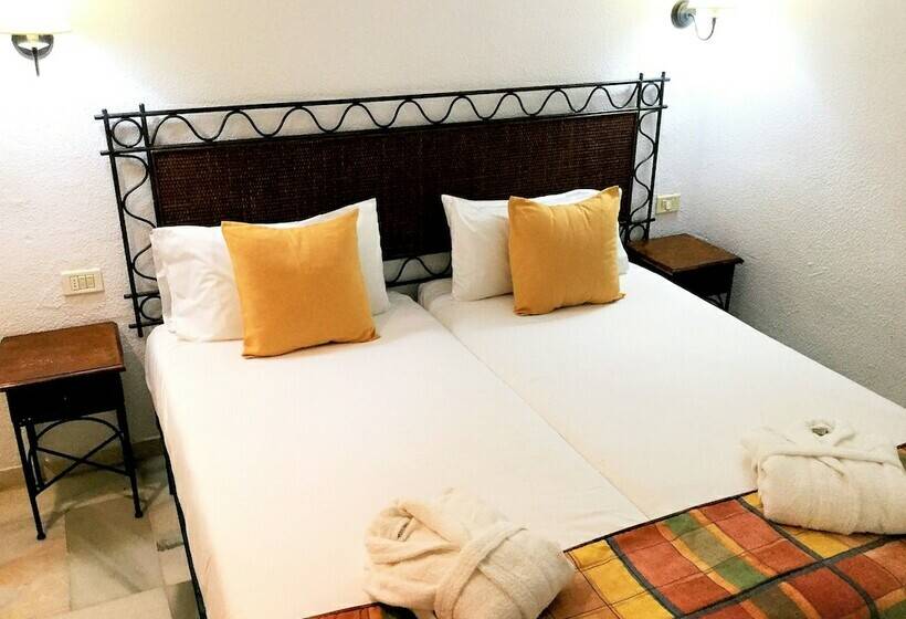 Апартаменты 2 Спальни Вид на Море, Palm Beach   Excel Hotels & Resorts