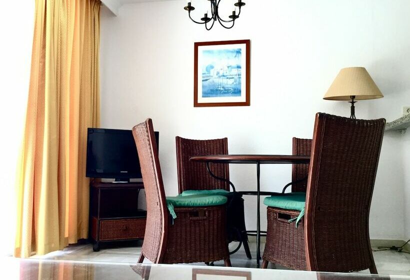 Апартаменты 2 спальни Вид на Бассейн, Palm Beach   Excel Hotels & Resorts