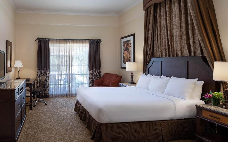 חדר סטנדרט לארבעה, Cressy