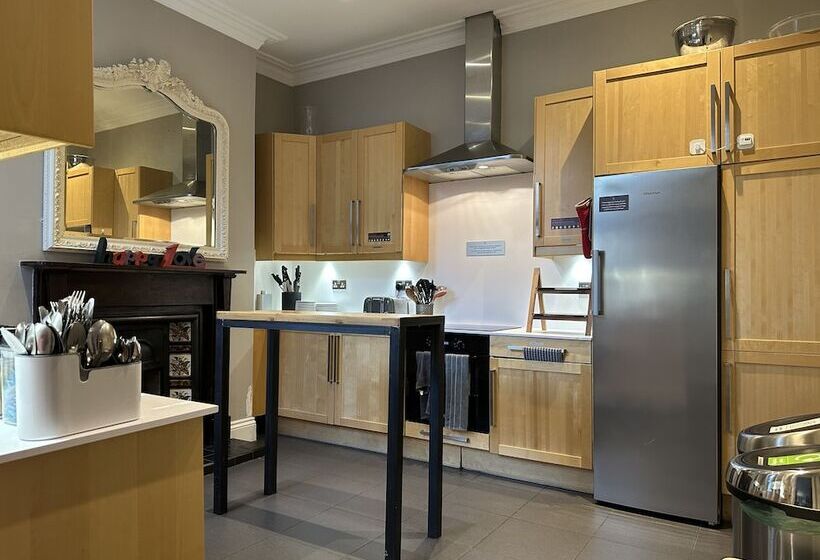 带共用浴室的标准房间, The Riverhouse