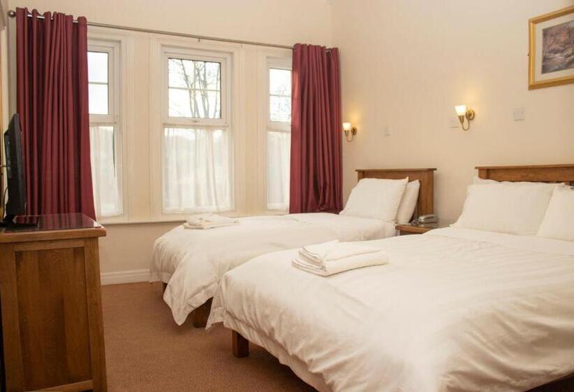 コンフォートトリプルルーム, Ascot Grange Hotel Voujon Resturant