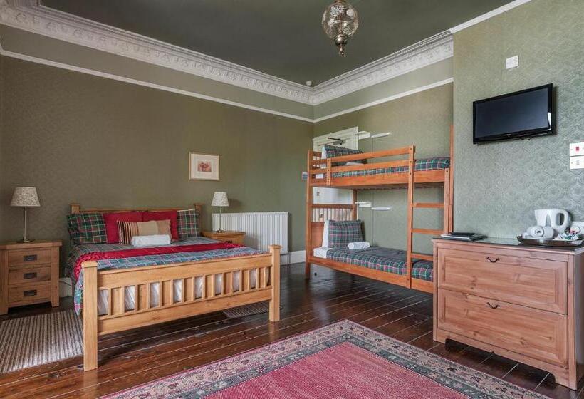 חדר משפחתי, Aynetree Guest House