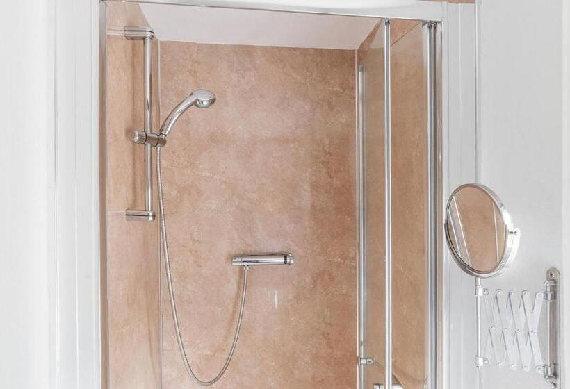 חדר סטנדרט נוף לגינה, Aynetree Guest House