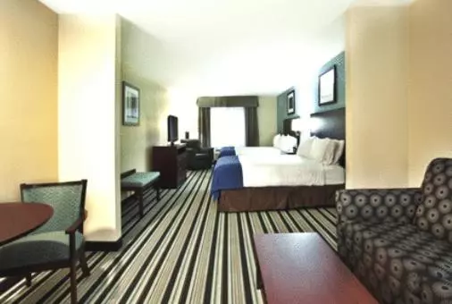 キングサイズベッドのエクゼクティブ, Holiday Inn Express Hotel & Suites Baton Rouge  Port Allen, An Ihg