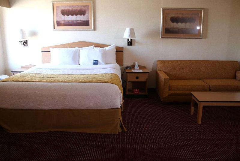 스위트 킹사이즈 침대, Americinn By Wyndham Denver Airport