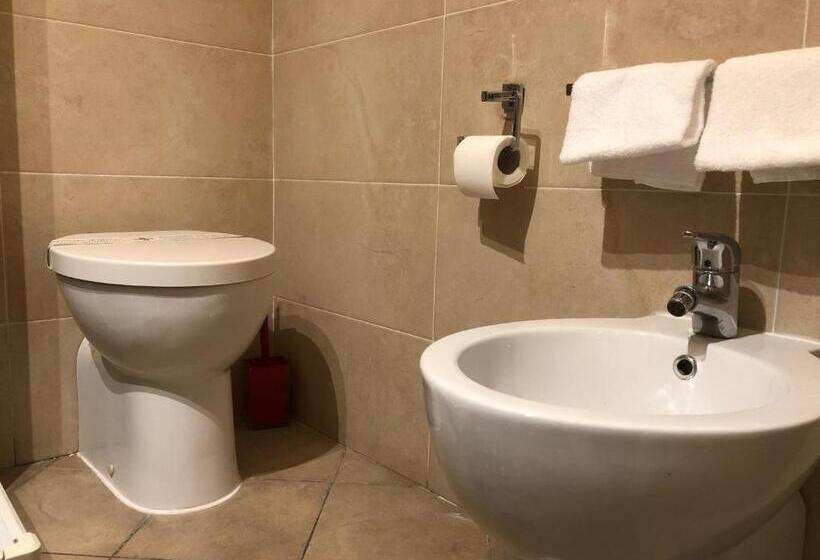 标准间, Brenta Milano