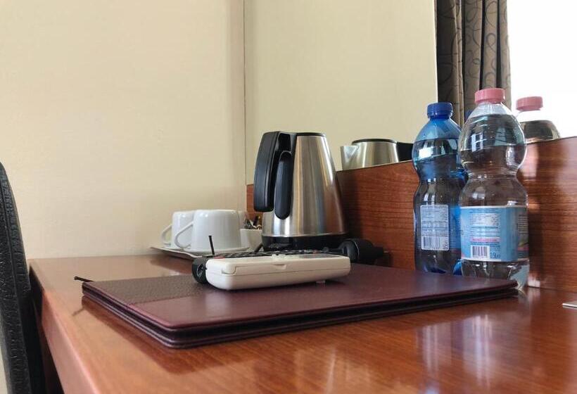 标准间带露台, Brenta Milano