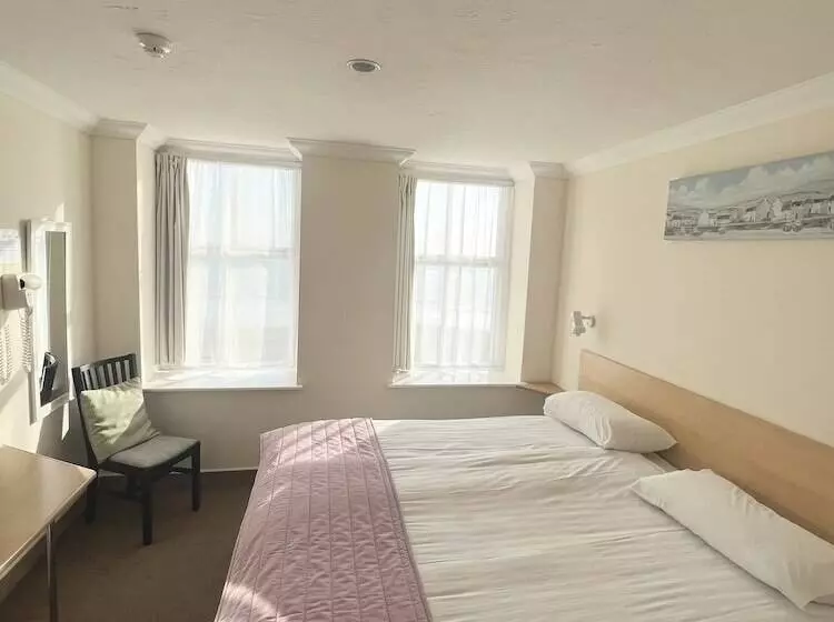 اتاق استاندارد با چشمانداز دریا, Eastbourne Riviera