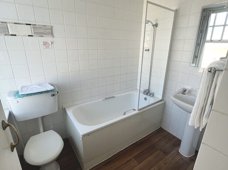 חדר סטנדרט, Eastbourne Riviera