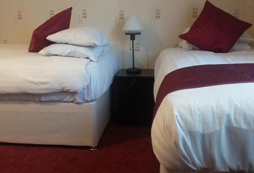 Четырехместный Номер Стандарт, Garth