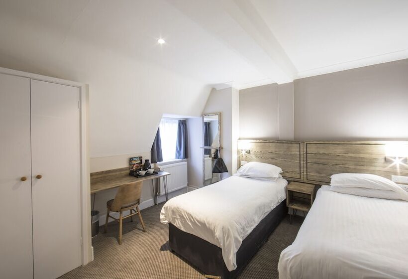 اتاق استاندارد, Half Moon, Sherborne By Marston's Inns