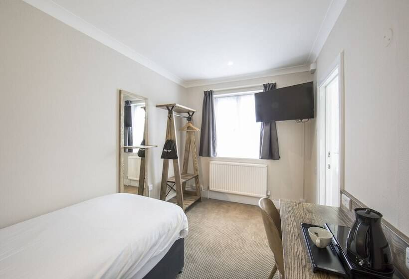 标准单人间, Half Moon, Sherborne By Marston's Inns