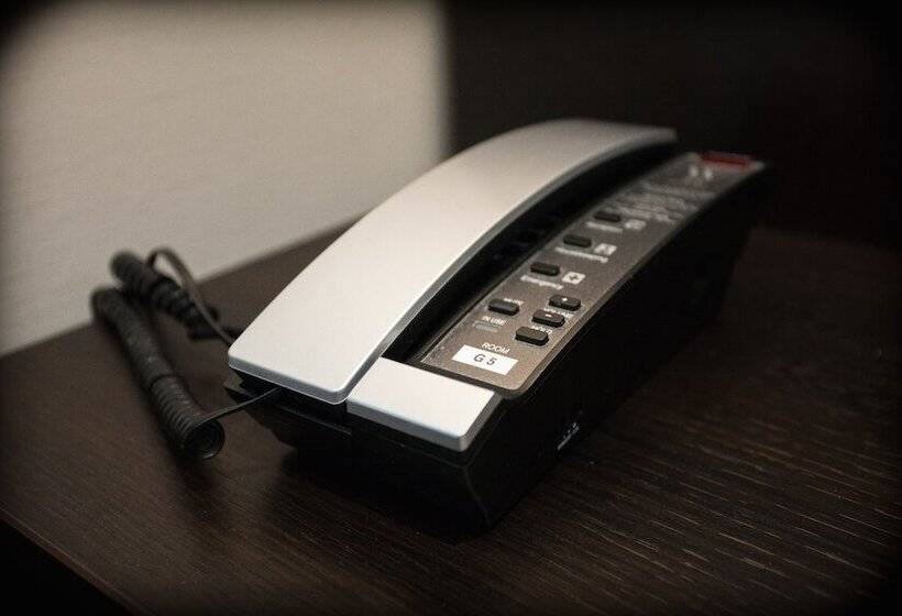 标准间, The W14 Kensington