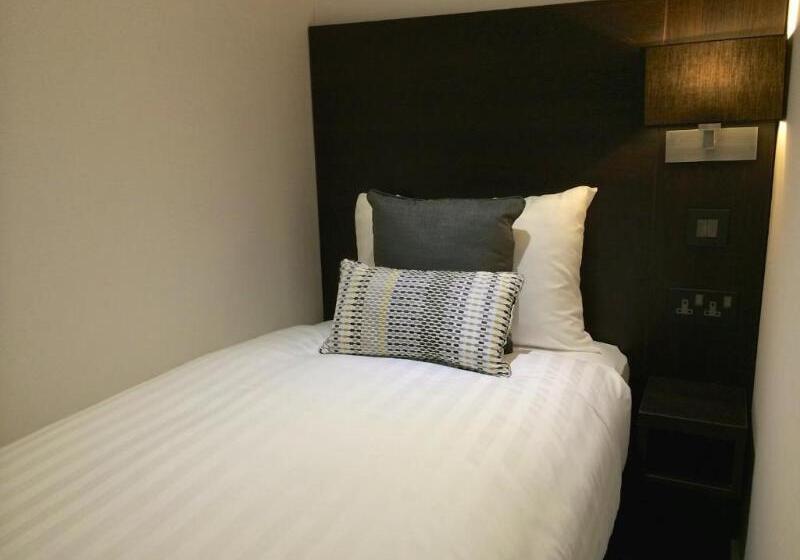 单人基本间, The W14 Kensington