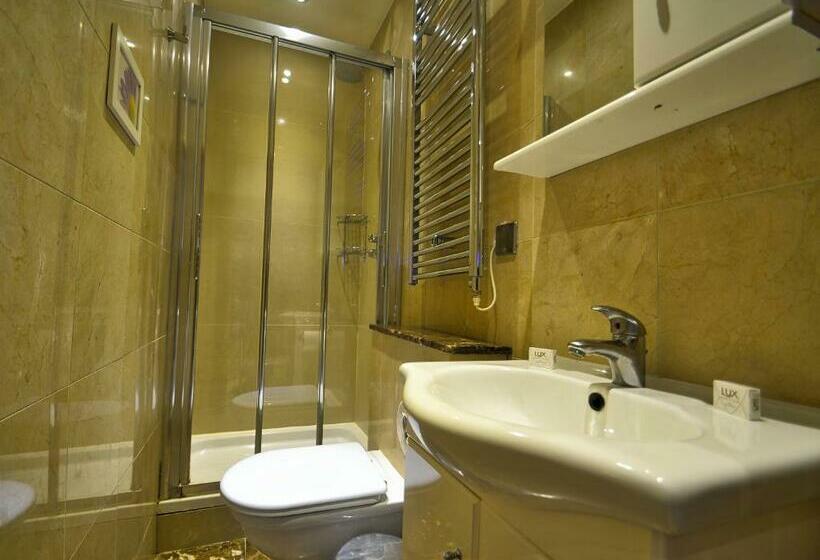 침실 1개 아파트, Hyde Park Apartments