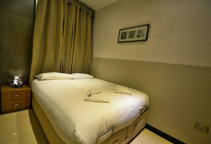 침실 1개 아파트, Hyde Park Apartments