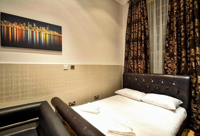 침실 2개 아파트, Hyde Park Apartments