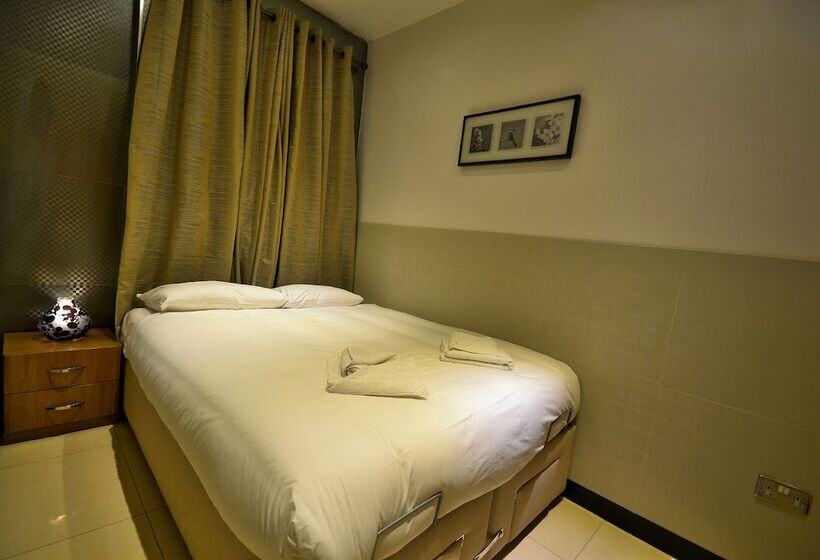 침실 1개 아파트, Hyde Park Apartments